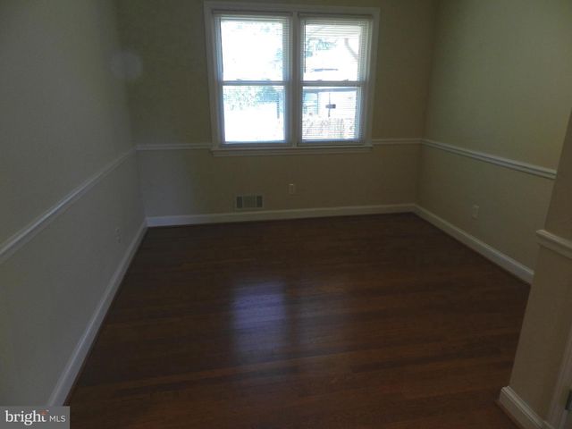 4901 BRAYMER AVE, Suitland, MD 20746