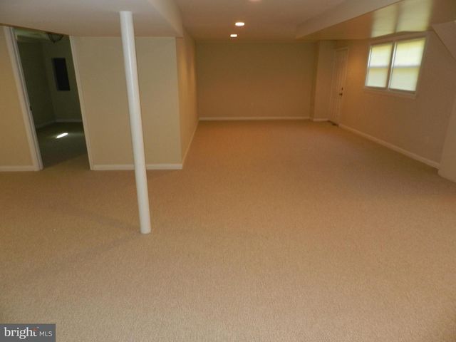 4901 BRAYMER AVE, Suitland, MD 20746
