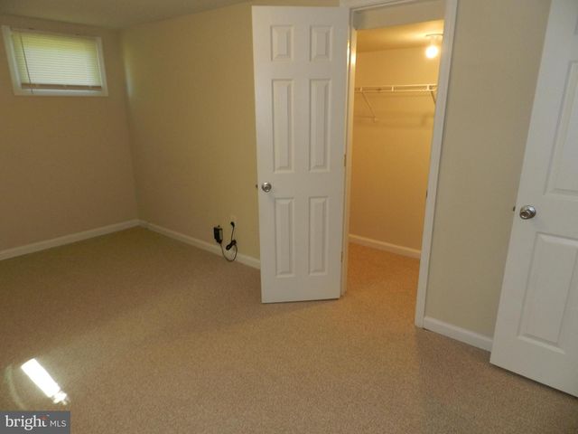 4901 BRAYMER AVE, Suitland, MD 20746