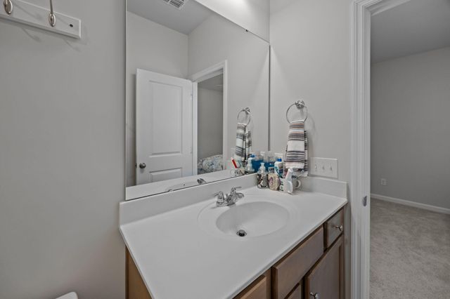 153 Winding Grove Lane, Moncks Corner, SC 29461