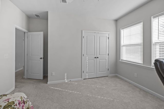 153 Winding Grove Lane, Moncks Corner, SC 29461