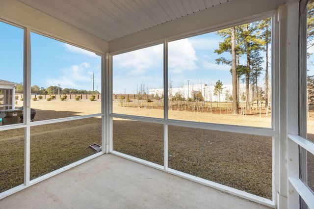 153 Winding Grove Lane, Moncks Corner, SC 29461