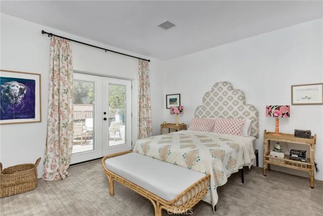294 W Crestview Drive, Palm Springs, CA 92264