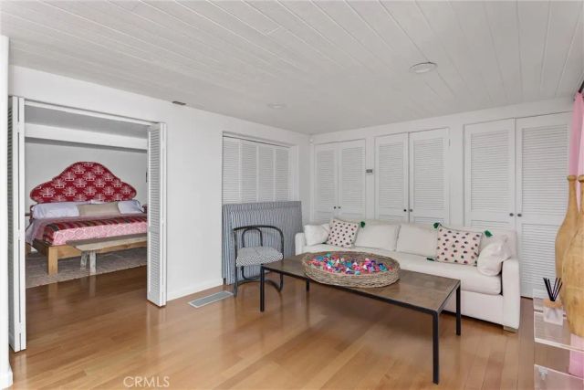 294 W Crestview Drive, Palm Springs, CA 92264