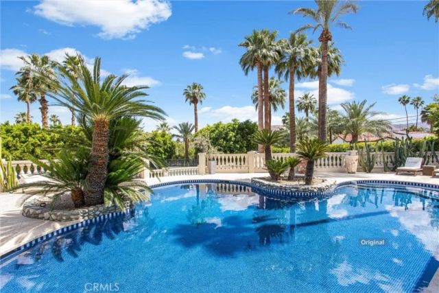 294 W Crestview Drive, Palm Springs, CA 92264