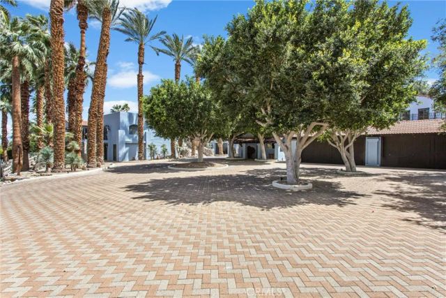 294 W Crestview Drive, Palm Springs, CA 92264