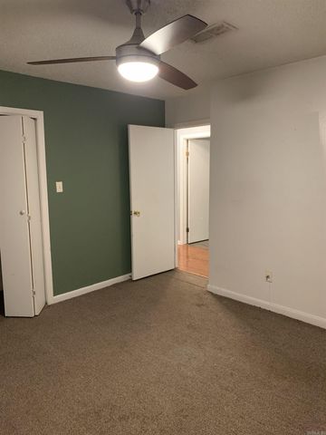3609 Old Warren Road, Pine Bluff, AR 71603