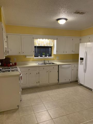 3609 Old Warren Road, Pine Bluff, AR 71603