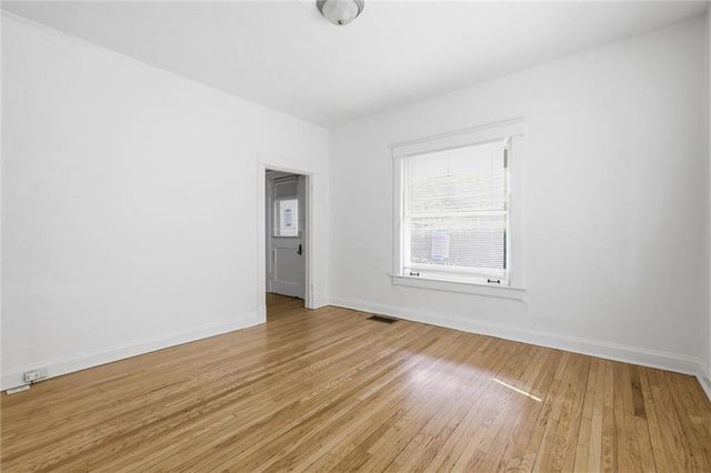 4008 Charlotte Street, Kansas City, MO 64110