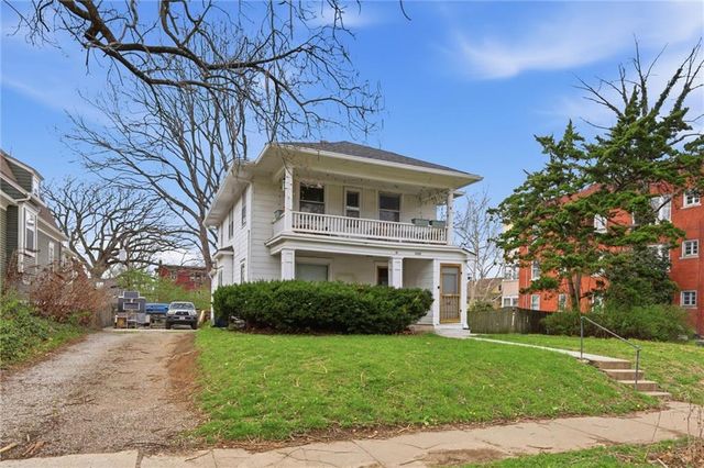 4008 Charlotte Street, Kansas City, MO 64110