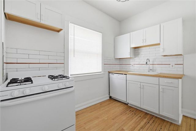 4008 Charlotte Street, Kansas City, MO 64110