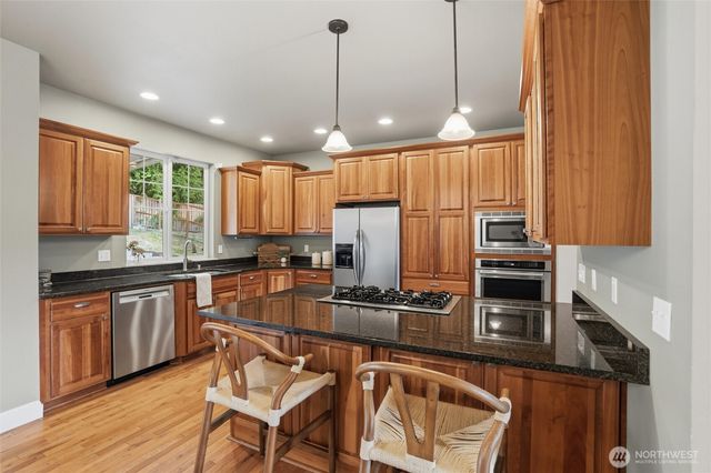 2223 Long Lake Road SE, Port Orchard, WA 98366