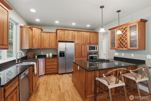 2223 Long Lake Road SE, Port Orchard, WA 98366