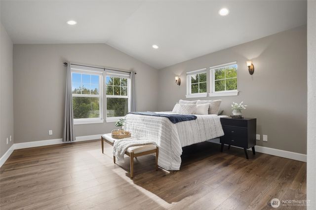 2223 Long Lake Road SE, Port Orchard, WA 98366