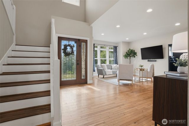 2223 Long Lake Road SE, Port Orchard, WA 98366