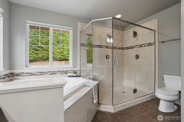 2223 Long Lake Road SE, Port Orchard, WA 98366