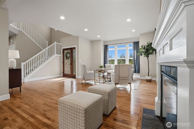 2223 Long Lake Road SE, Port Orchard, WA 98366