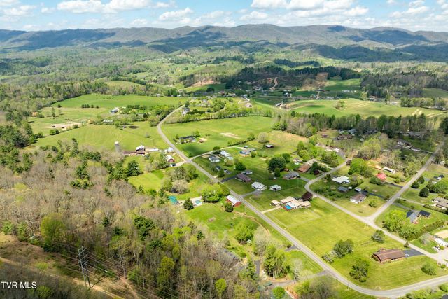 1297 Harbin Hill Road, Mountain City, TN 37683