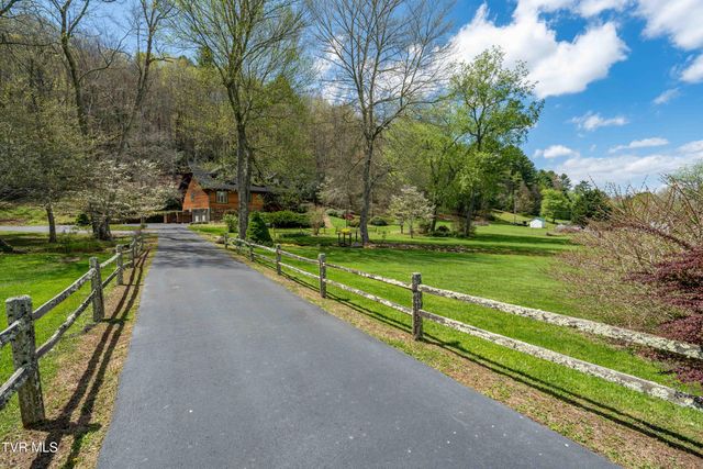 1297 Harbin Hill Road, Mountain City, TN 37683