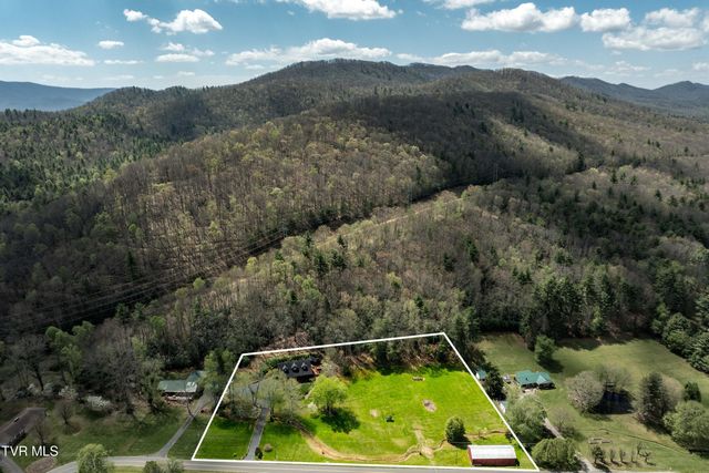 1297 Harbin Hill Road, Mountain City, TN 37683