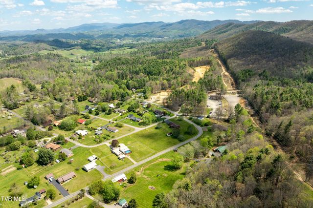 1297 Harbin Hill Road, Mountain City, TN 37683