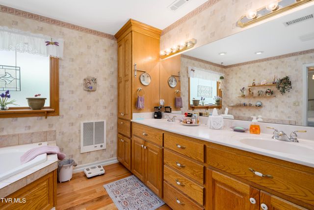 1297 Harbin Hill Road, Mountain City, TN 37683
