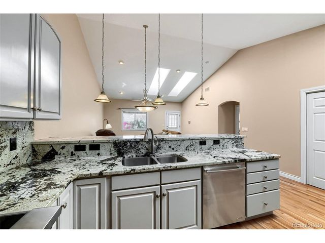 6648 King St, Denver, CO 80221