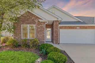 4176 JUNIPER PL, Columbia, MO 65201