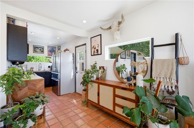 3887 Bostwick, Los Angeles, CA 90063