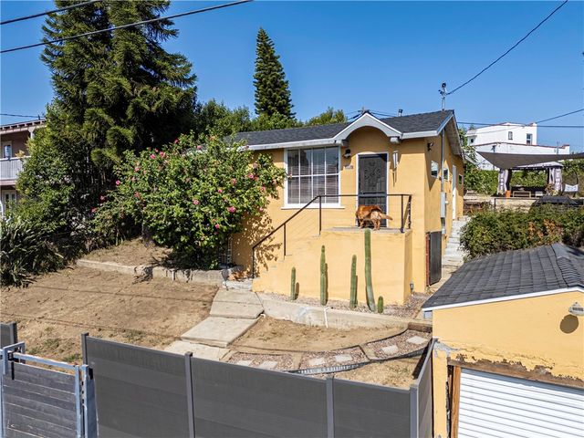 3887 Bostwick, Los Angeles, CA 90063