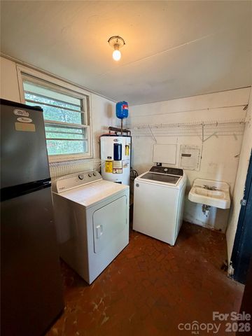 114 Chaney Street, Wingate, NC 28174