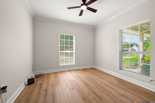 515 Pastureview Dr, Baton Rouge, LA 70810