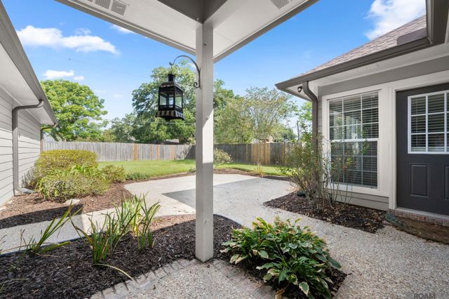 515 Pastureview Dr, Baton Rouge, LA 70810