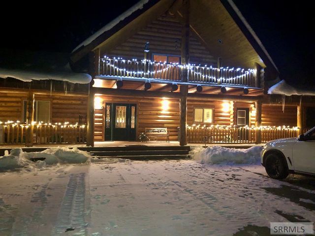 3922 Snow Cap Drive, Island Park, ID 83429