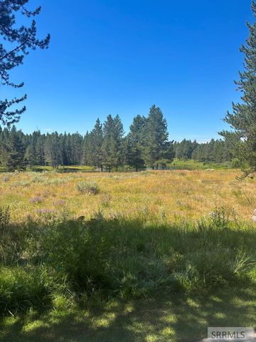 3922 Snow Cap Drive, Island Park, ID 83429