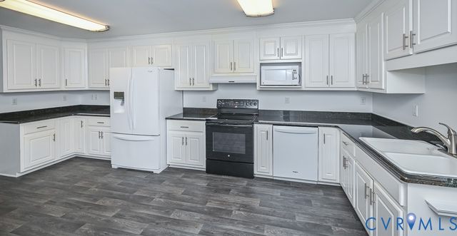 1037 Berryhill Rd, Henrico, VA 23231