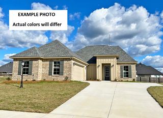 257 Woodcrest Drive, Stonewall, LA 71078