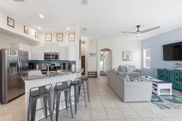 934 BRUNELLO DRIVE, Davenport, FL 33897