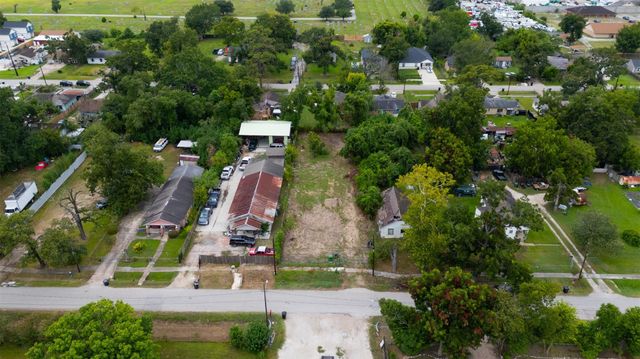 8613 Lavender Street, Houston, TX 77016