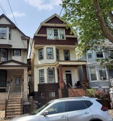 322 Clifton Ave, Newark City, NJ 07104