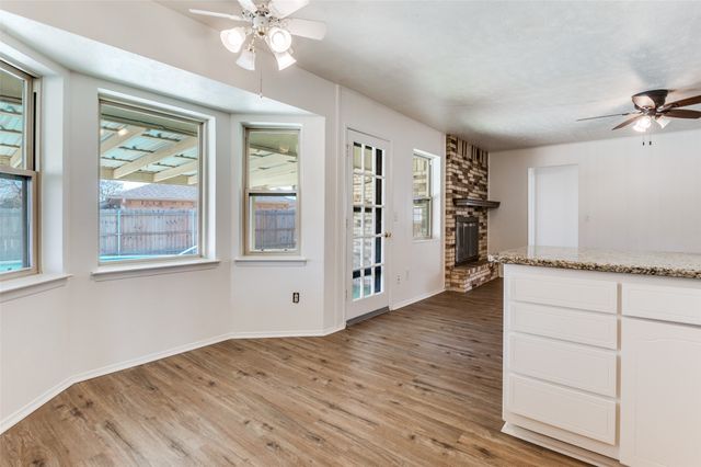 213 Sixpence Lane, Euless, TX 76039