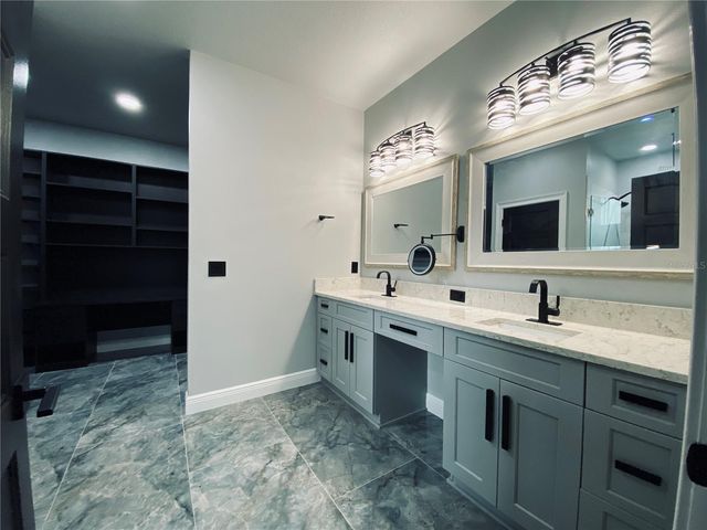 11802 SHADOW RUN BOULEVARD, Riverview, FL 33569