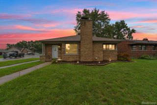 9458 Marion Crescent, Redford Charter Township, MI 48239