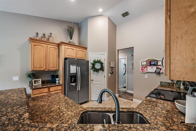 3218 BELLA GARDEN LANE, Plant City, FL 33566