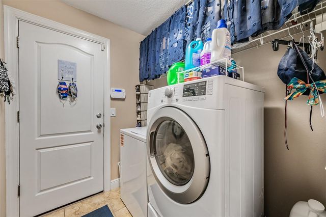 3218 BELLA GARDEN LANE, Plant City, FL 33566