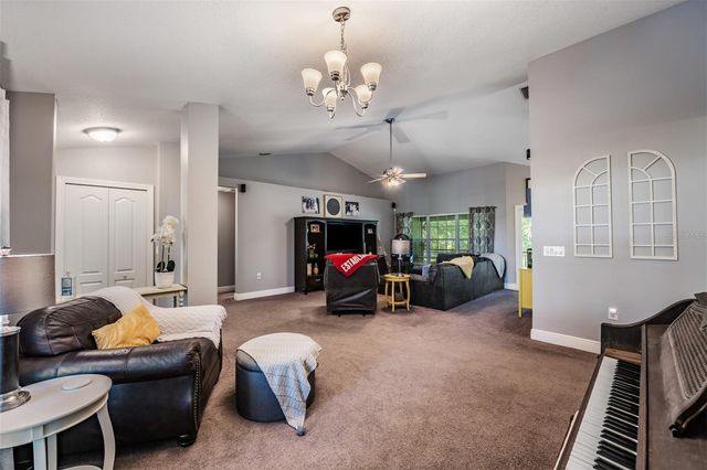 3218 BELLA GARDEN LANE, Plant City, FL 33566