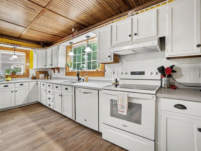 2620 Middle Lake Road, Twin Lake, MI 49457