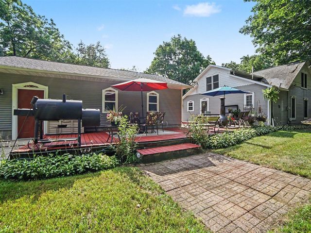 2620 Middle Lake Road, Twin Lake, MI 49457