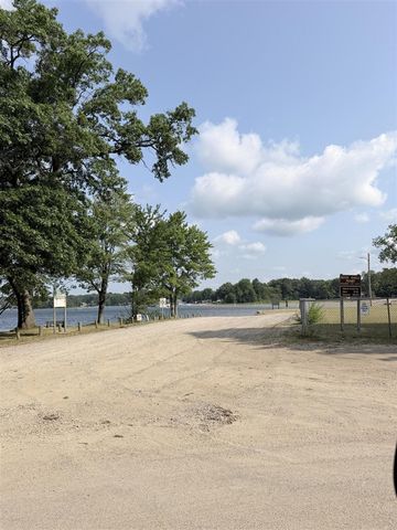 2620 Middle Lake Road, Twin Lake, MI 49457