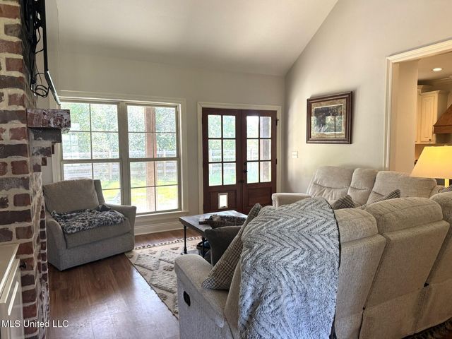 4 Bayou Lane, Natchez, MS 39120